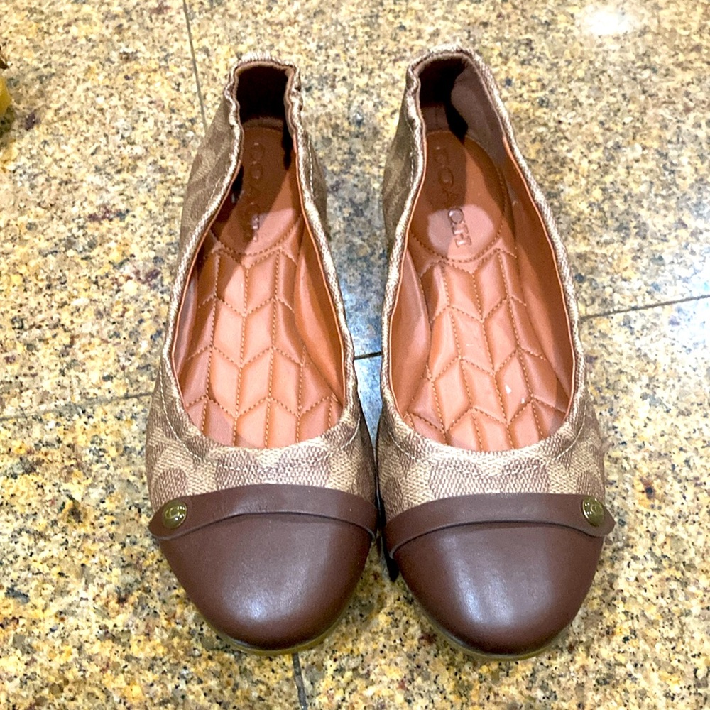 Coach, beautiful shoes, size 8 ❤️‍🔥